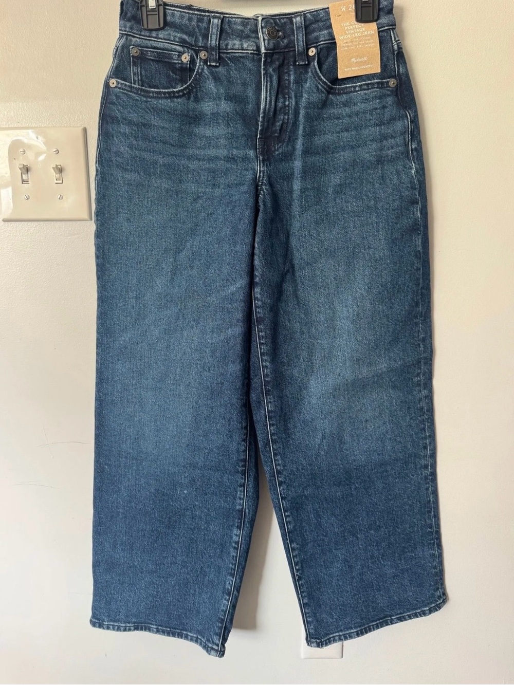 Madewell Dark Blue Ankle-Cropped Straight Jeans